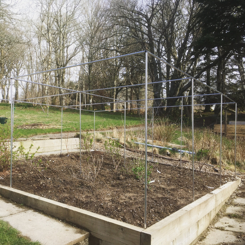 Walk-in-Fruit-and-vegetable-cage