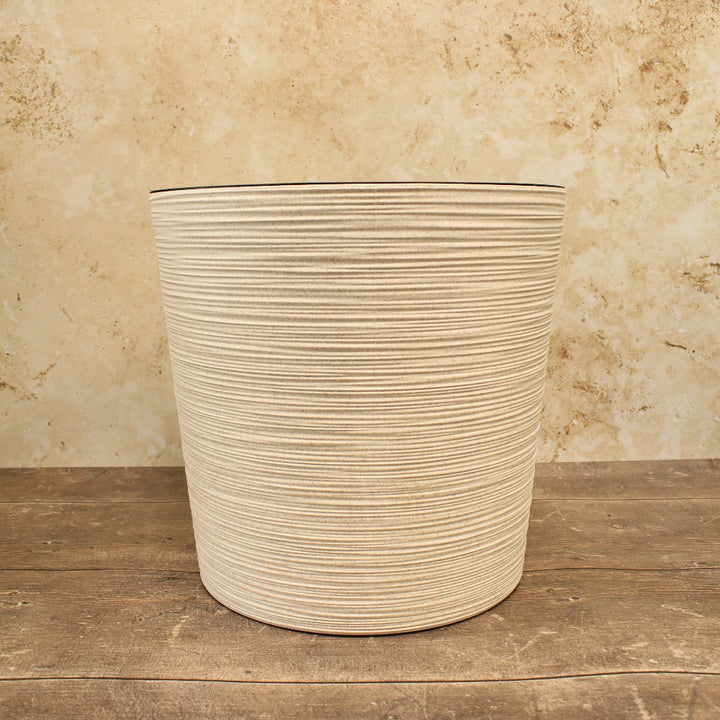 cream ribbed plant pot