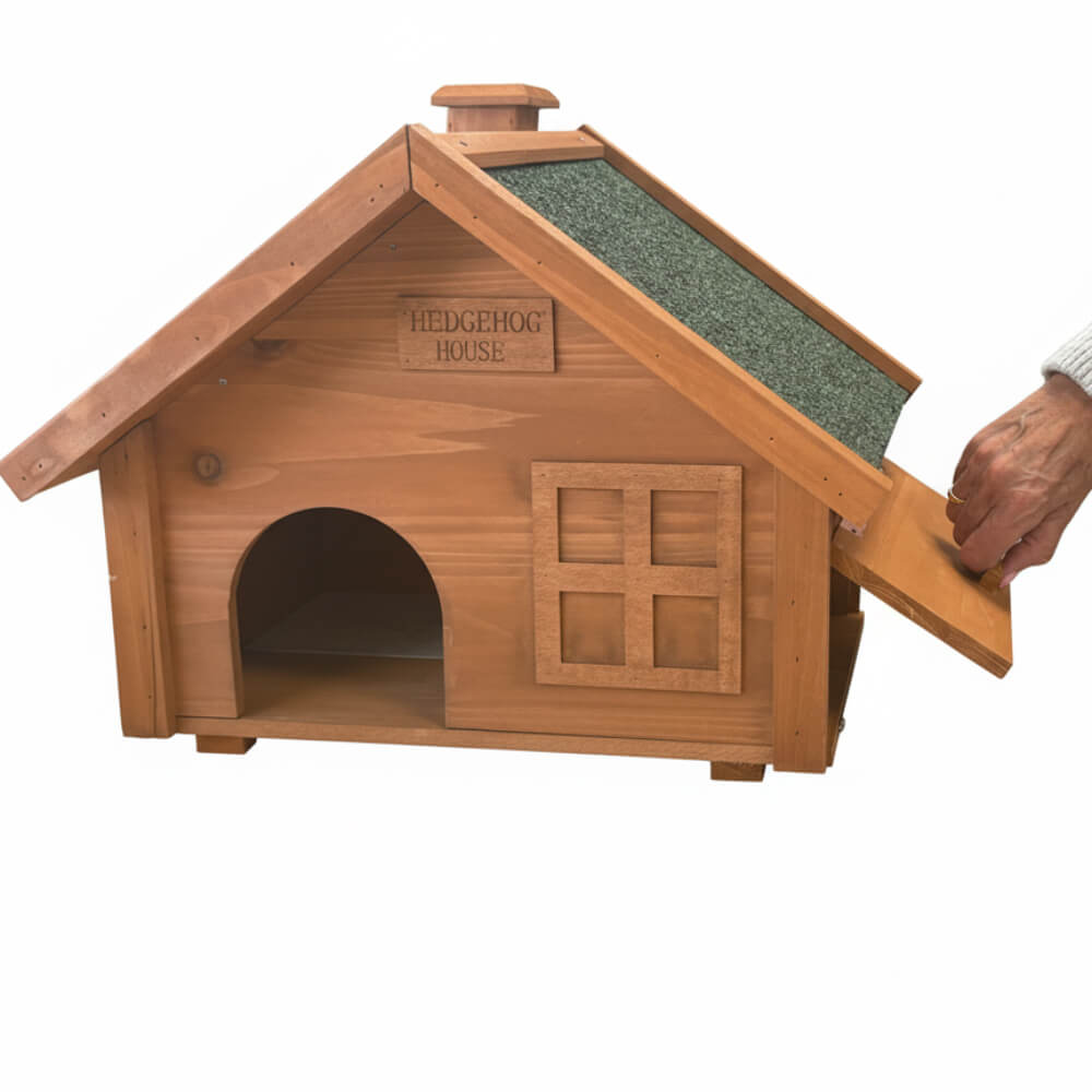 side door opening of hedgehog house